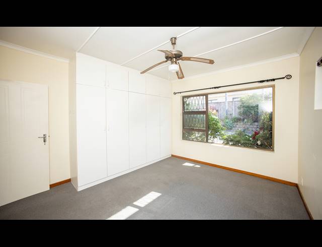3 BEDROOM TOWNHOUSE FOR SALE IN BEACON BAY